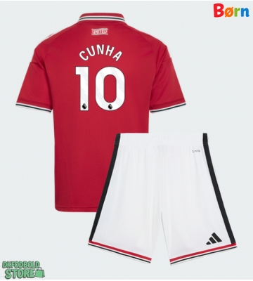 Manchester United Matheus Cunha #10 Replika Babytøj Hjemmebanesæt Børn 2026-27 Kortærmet (+ Korte bukser)